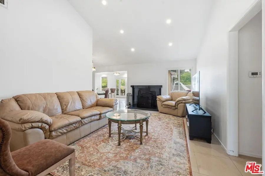 29107 Hillrise Drive, Agoura Hills, CA 91301 - #3