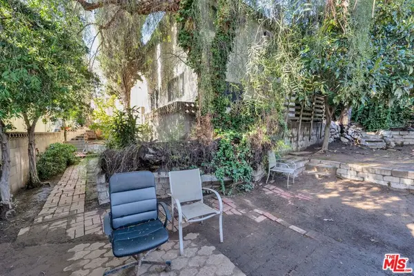 2241 Ewing Street, Los Angeles, CA 90039