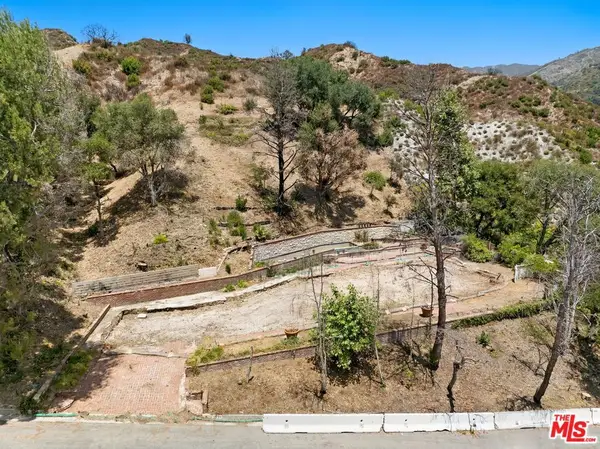 17780 Camino De Yatasto, Pacific Palisades, CA 90272
