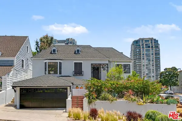 10798 Weyburn Avenue, Los Angeles, CA 90024