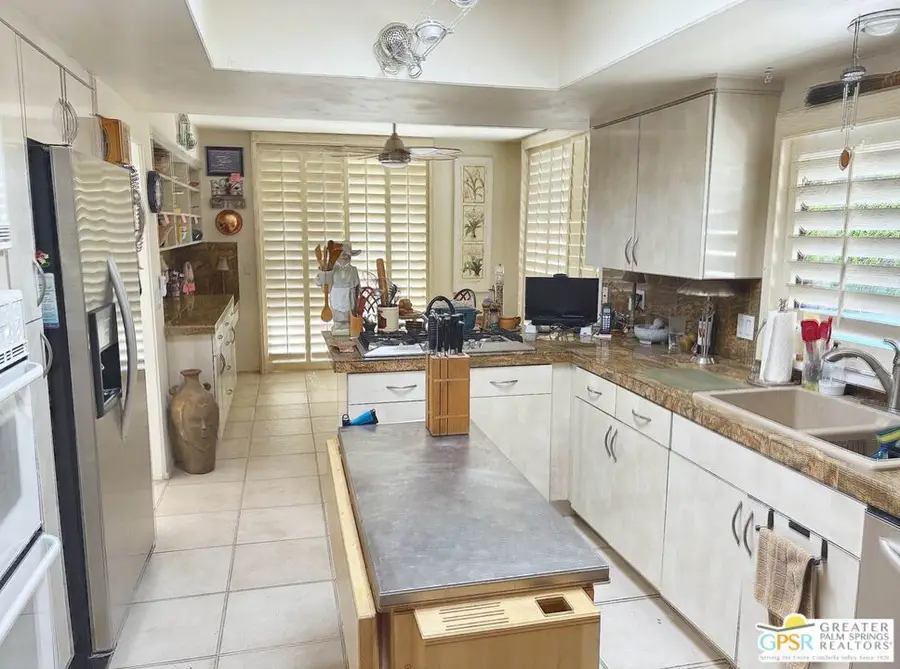 2062 S Chico Drive, Palm Springs, CA 92264 - #3