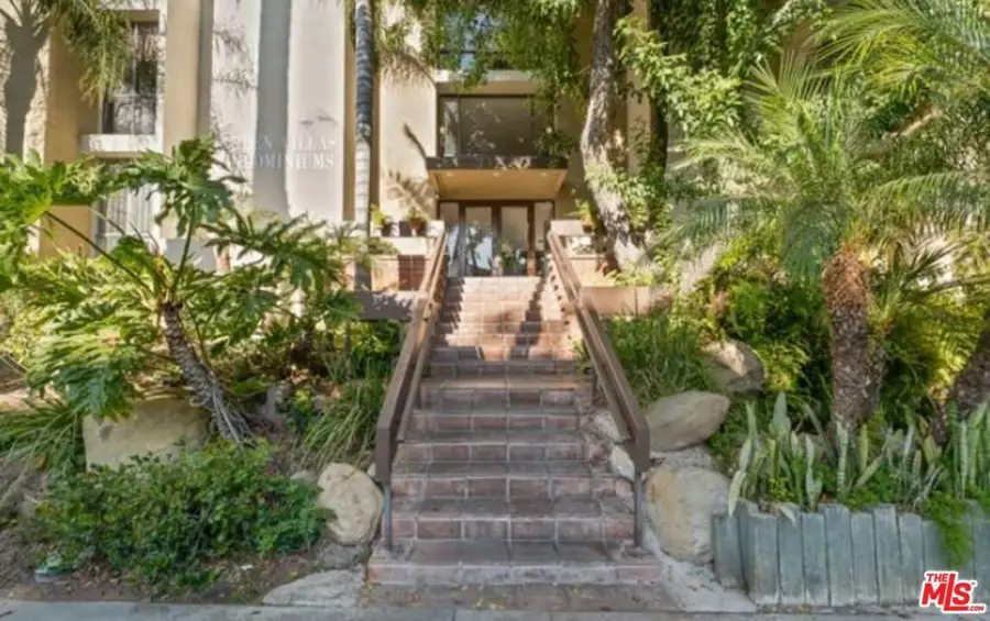 320 S Ardmore Avenue #316, Los Angeles, CA 90020 - #2