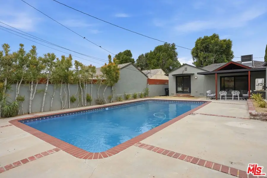 7530 & 7532 Gaviota Avenue, Van Nuys, CA 91406 - #2