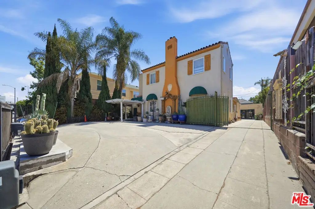 826 Crenshaw Boulevard, Los Angeles, CA 90005 - #1