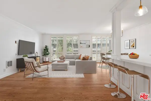 7270 Hillside Avenue #302, Los Angeles, CA 90046