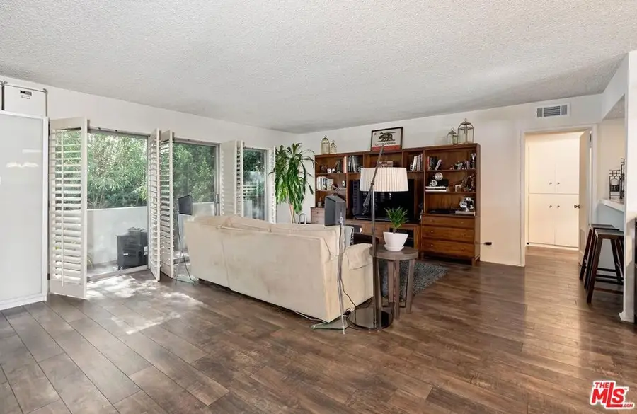 4445 Cartwright Avenue #310, Toluca Lake, CA 91602 - #3
