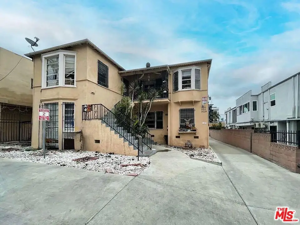 920 S Kenmore Avenue, Los Angeles, CA 90006 - #1