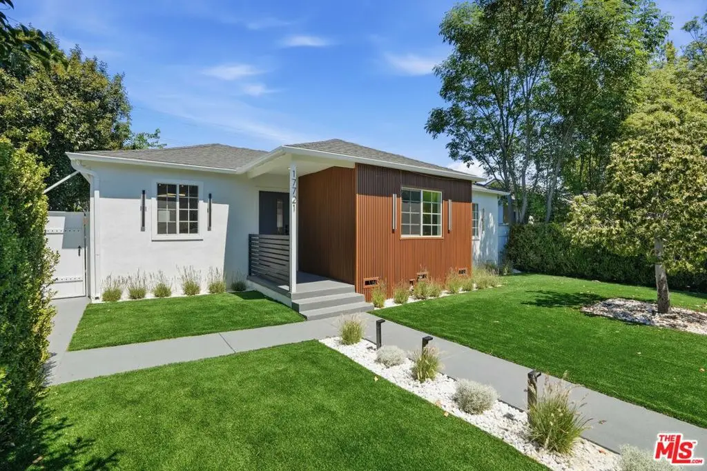17721 Burbank Boulevard, Encino, CA 91316 - #1