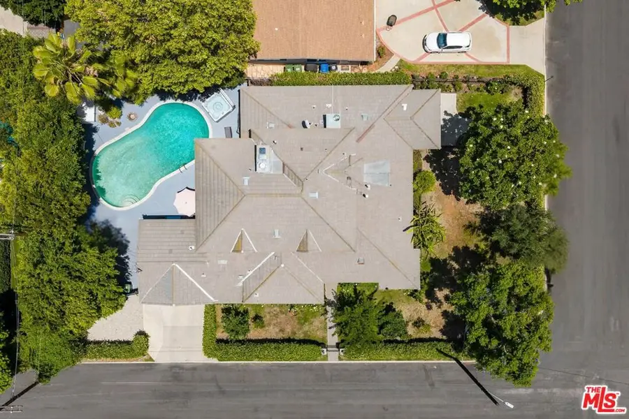 16155 Otsego Street, Encino, CA 91436 - #2