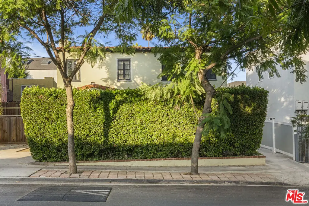 836 Hilldale Avenue, West Hollywood, CA 90069 - #1