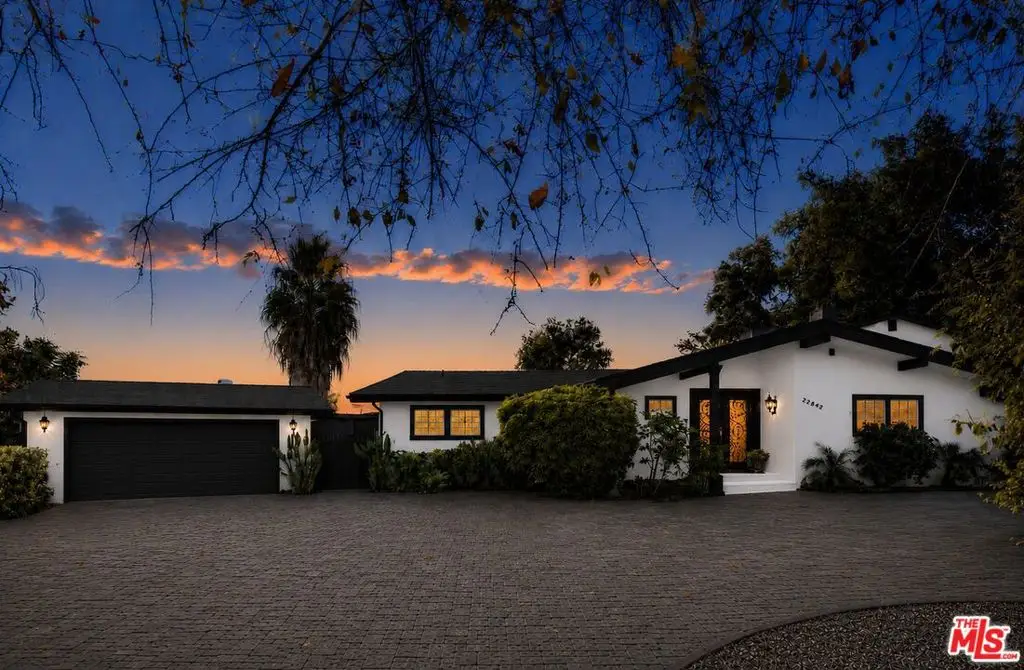 22842 Hatteras Street, Woodland Hills, CA 91367 - #1