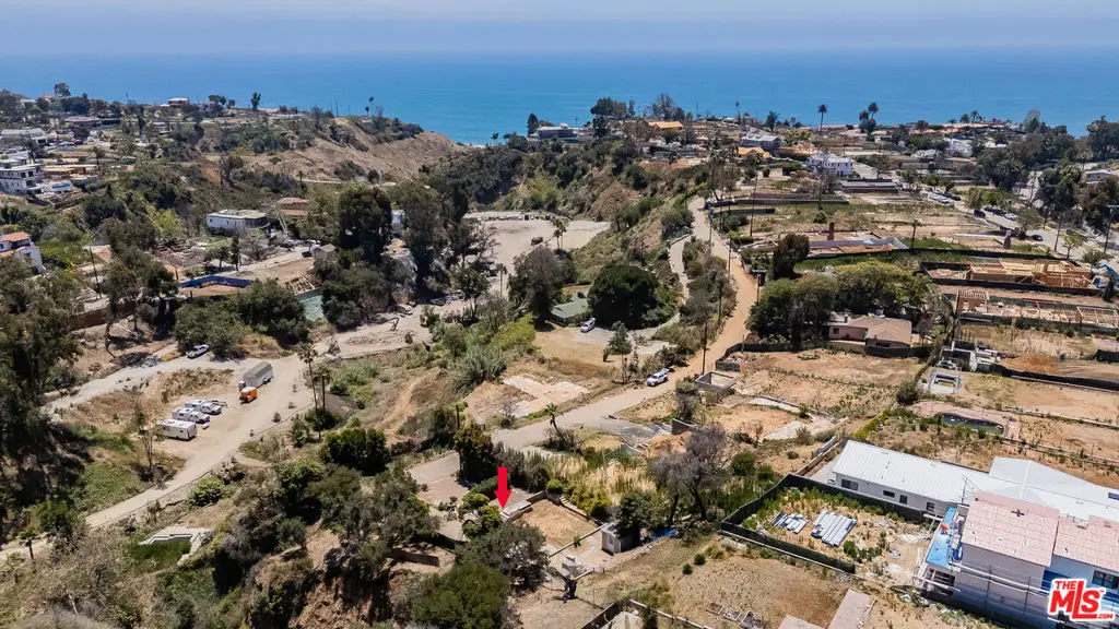 627 N Marquette Street, Pacific Palisades, CA 90272 - #1
