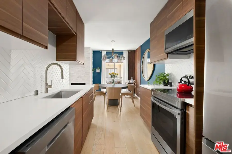 7300 Franklin Avenue #554, Los Angeles, CA 90046 - #3