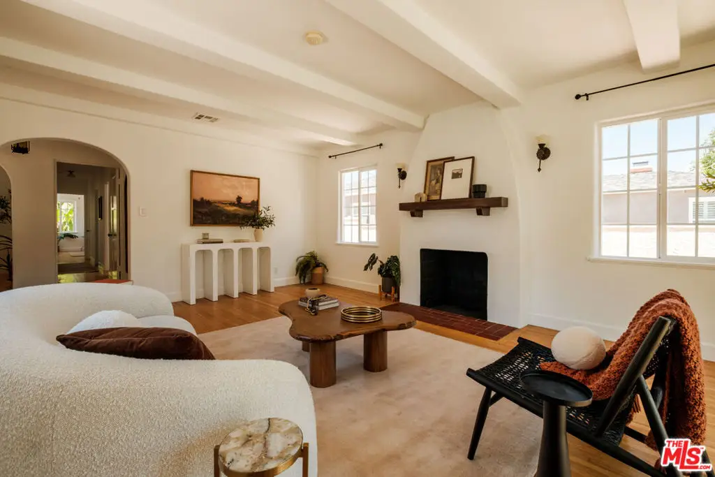 3739 Virginia Road, Los Angeles, CA 90016 - #1