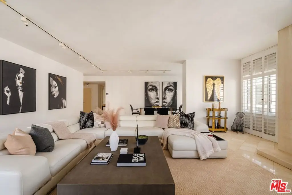 121 S Palm Drive #401, Beverly Hills, CA 90212 - #1
