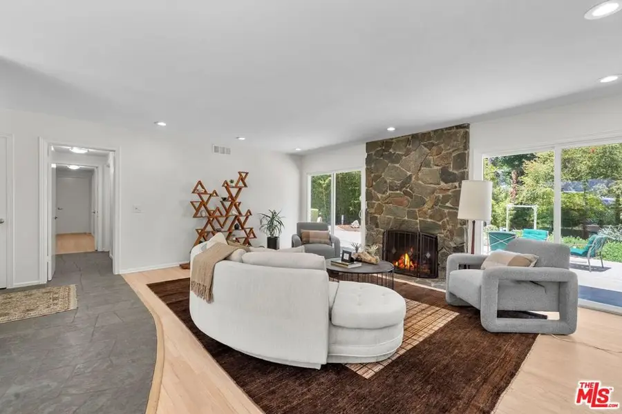 4642 Cerrillos Drive, Woodland Hills, CA 91364 - #2