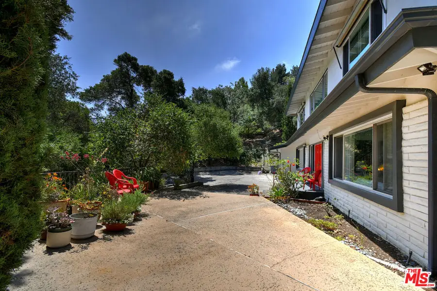 11944 Briarvale Lane, Studio City, CA 91604 - #3