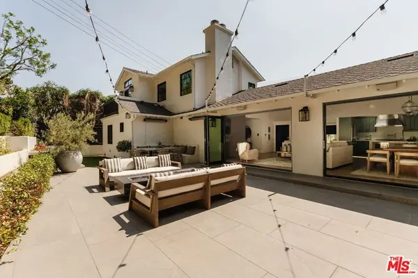 252 N Kenter Avenue, Los Angeles, CA 90049