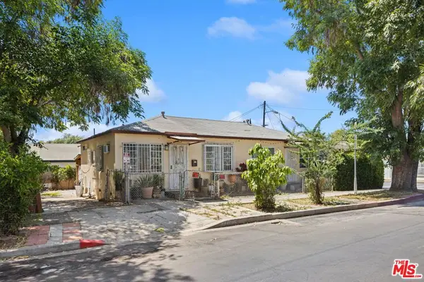 3300 Chapman Street, Los Angeles, CA 90065