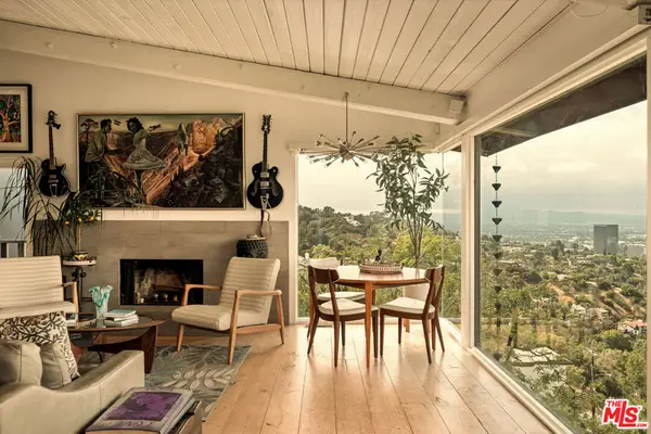 7185 Pacific View Drive, Los Angeles, CA 90068