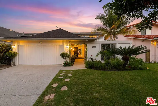 5507 Bluebell Avenue, Valley Village, CA 91607