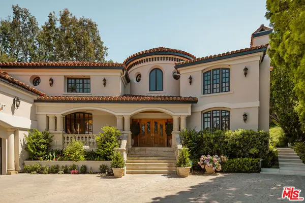 3829 Hayvenhurst Drive, Encino, CA 91436