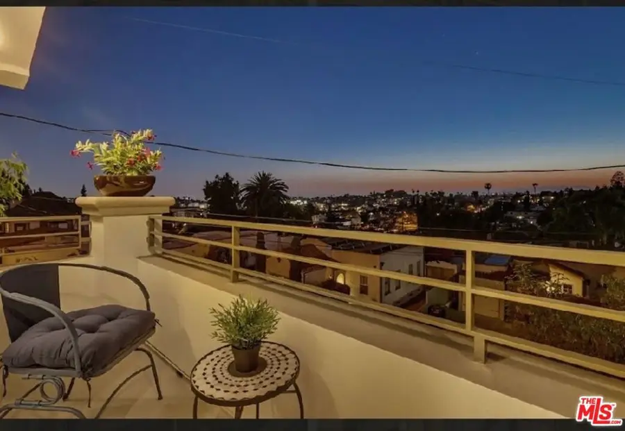 1526 Parmer Avenue, Los Angeles, CA 90026 - #2