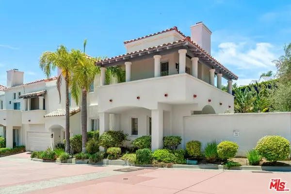 6435 Zumirez Drive #21, Malibu, CA 90265
