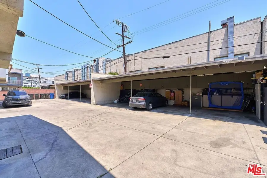 964 S New Hampshire Avenue, Los Angeles, CA 90006 - #3