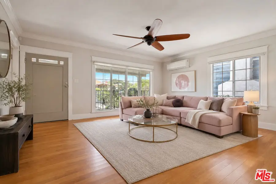 3701 4th Avenue, Los Angeles, CA 90018 - #2