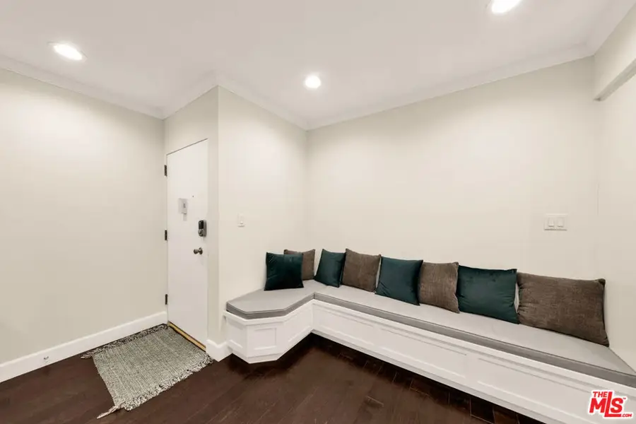 15248 Dickens Street #103, Sherman Oaks, CA 91403 - #3