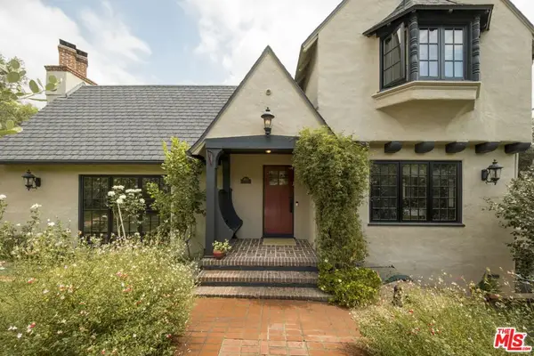 1602 Golf Club Drive, Glendale, CA 91206