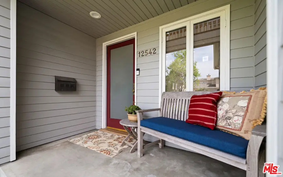 12542 Brooklake Street, Los Angeles, CA 90066 - #2