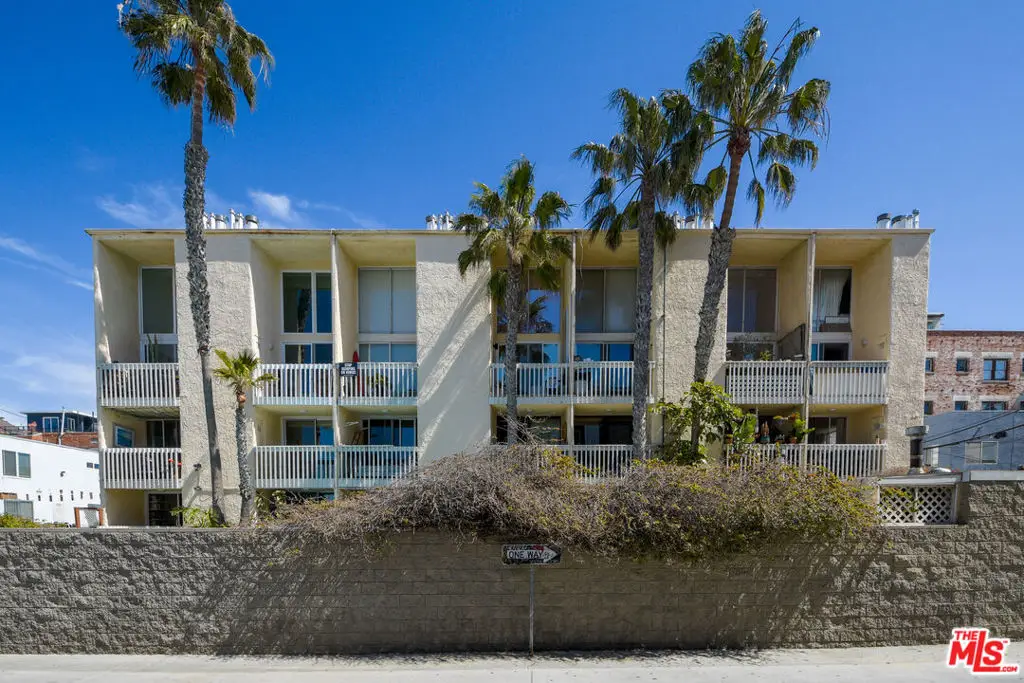 22 Navy Street #103, Venice, CA 90291 - #1