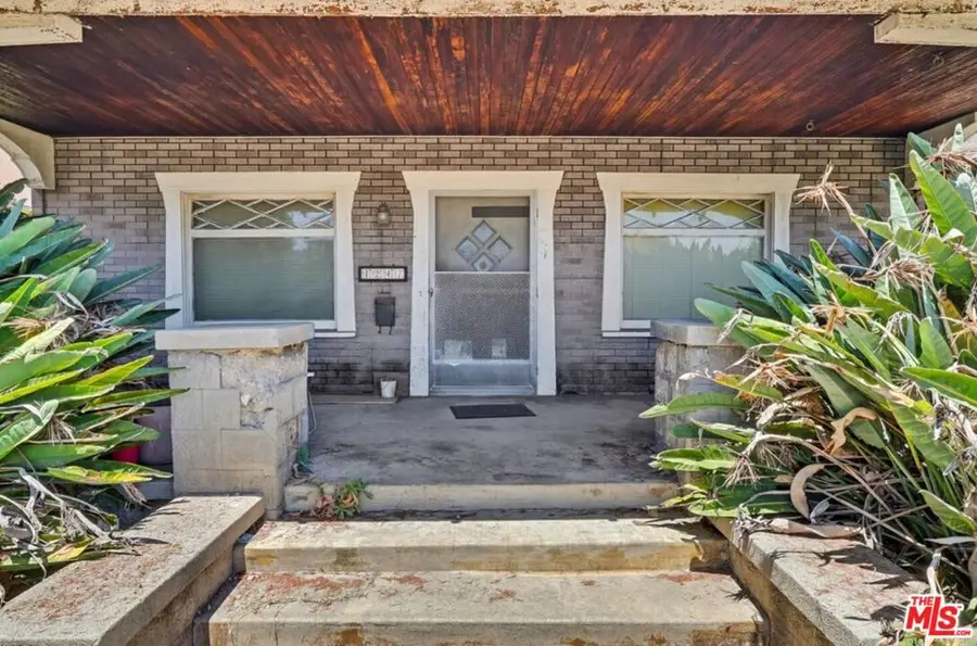 1247 W 49th Street, Los Angeles, CA 90037 - #3