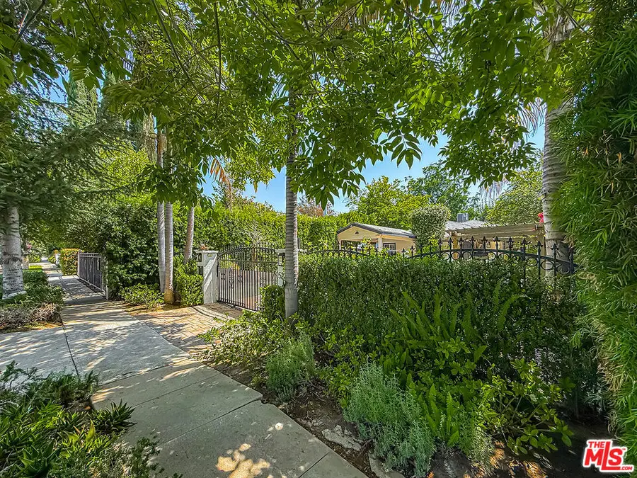 5236 Lennox Avenue, Sherman Oaks, CA 91401 - #3
