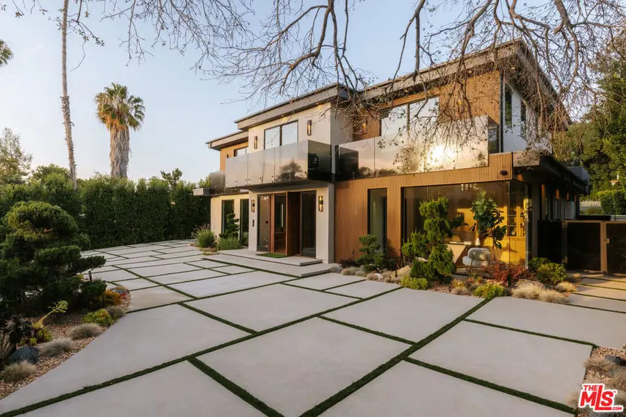 5244 Tampa Avenue, Tarzana, CA 91356 - #3