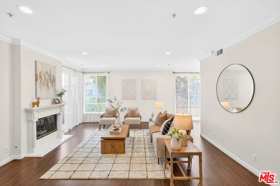 333 Westminster Avenue #402, Los Angeles, CA 90020 - #3