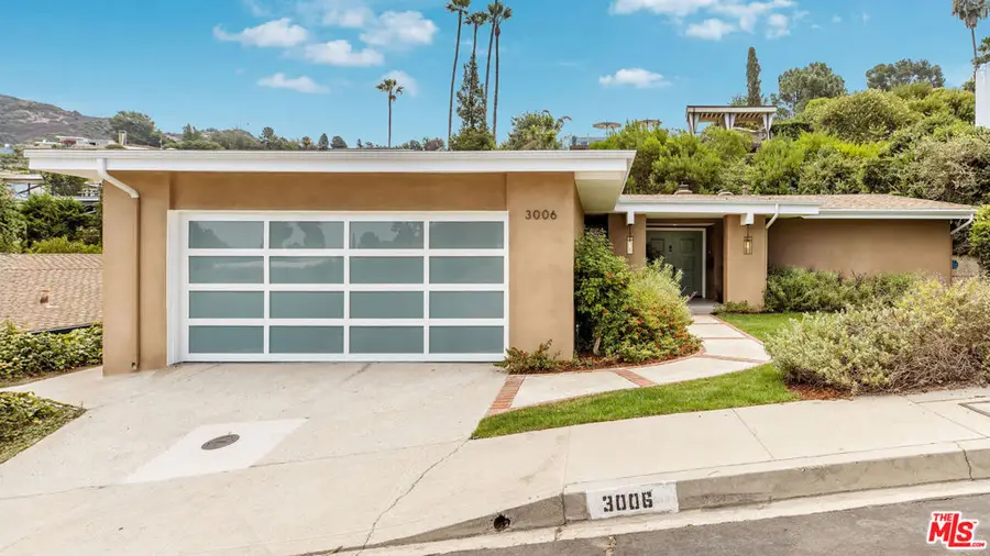 3006 Dona Nenita Place, Studio City, CA 91604 - #2