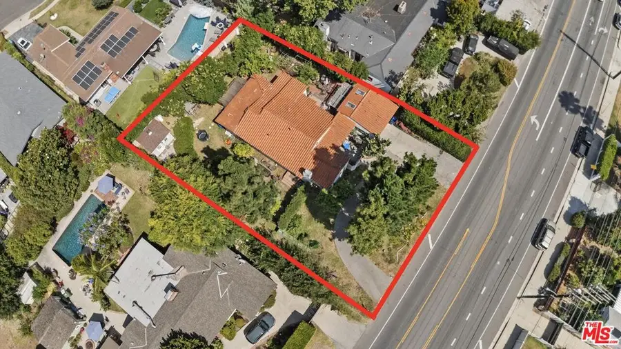 5535 Hazeltine Avenue, Sherman Oaks, CA 91401 - #2