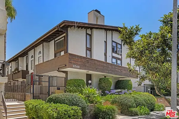 1742 Stoner Avenue #2, Los Angeles, CA 90025