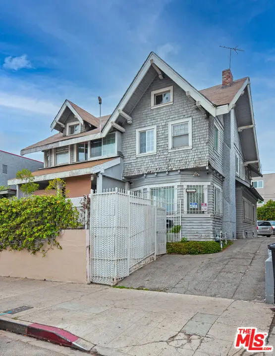 2961 W 8th Street, Los Angeles, CA 90005 - #2