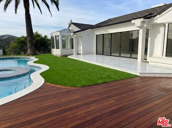 3300 Wonder View Plaza, Los Angeles, CA 90068