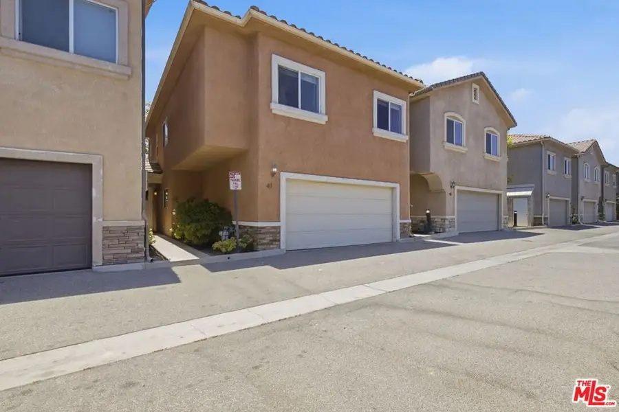 20300 Vanowen Street #41, Winnetka, CA 91306 - #2
