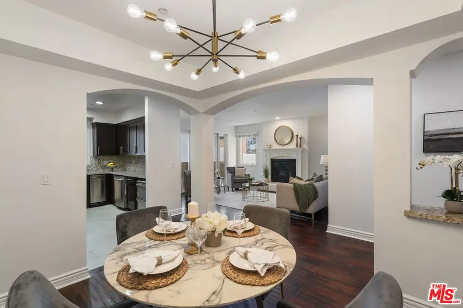 5057 Maplewood Avenue #202, Los Angeles, CA 90004 - #3
