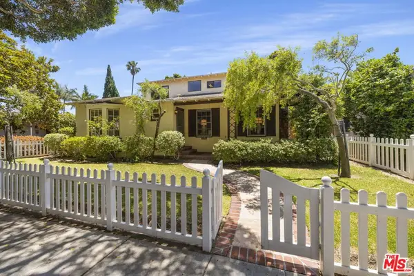 1720 Oak Street, Santa Monica, CA 90405