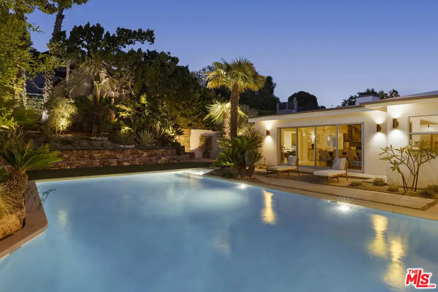2235 Chislehurst Drive, Los Angeles, CA 90027 - #2