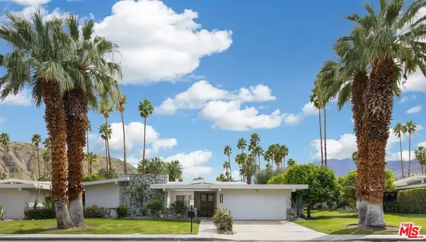 1585 E Sierra Way, Palm Springs, CA 92264