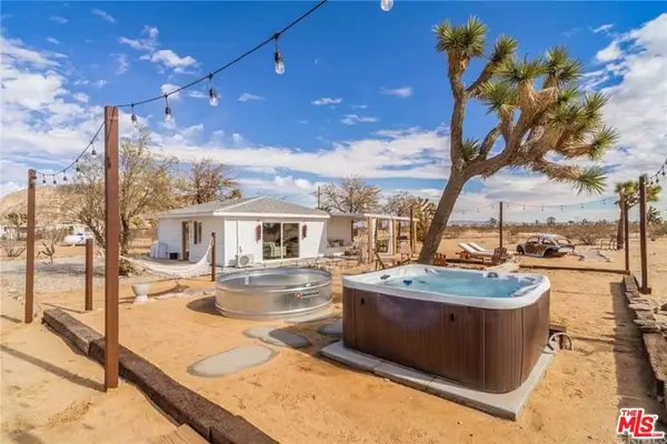 1616 Sunset Mesa Road, Landers, CA 92285