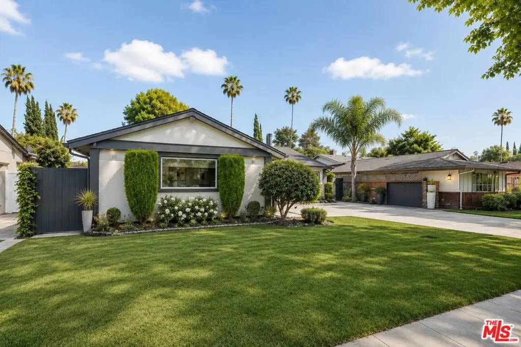 6626 Burnet Avenue, Van Nuys, CA 91405 - #1